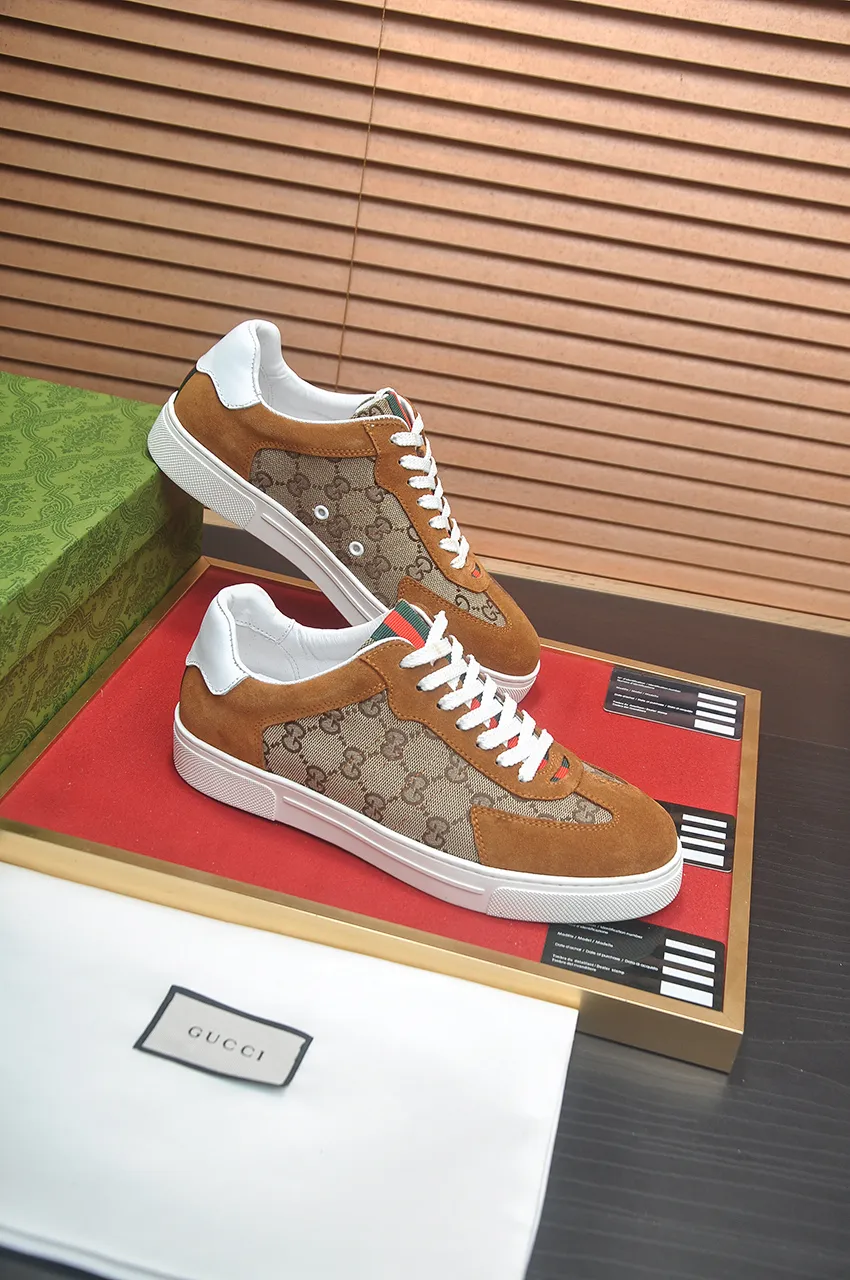 Men's shoes 💰400💶 [GUCCI Gucci] official website 1:1 men's sports shoes are now on the market, using original Gucci fabric + gluten lining, plus the official website original 1:1 comfortable outsole. Fashionable and versatile, super comfortable and breathable. 5 colors available, standard shoe size 38/45 (custom-made sizes 45 are non-refundable)